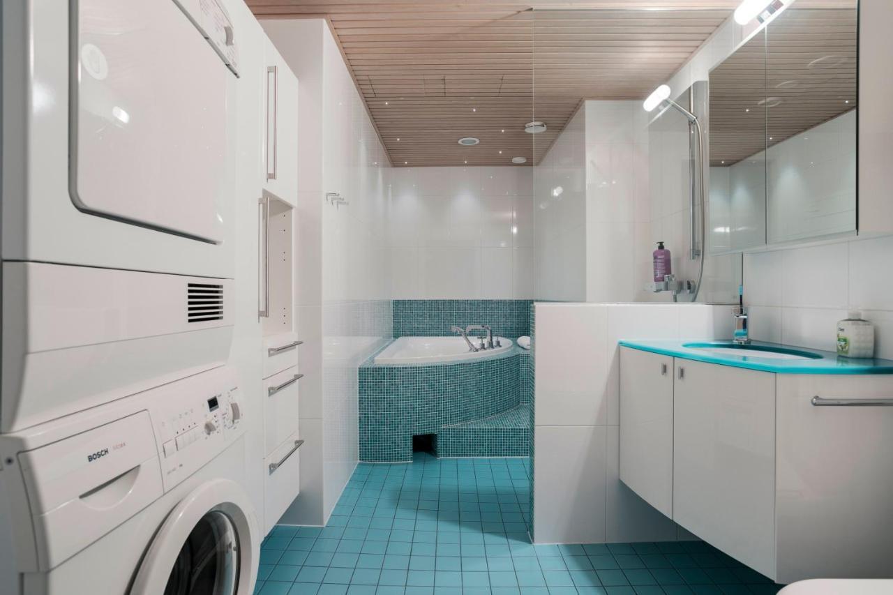 2Ndhomes Luxury Kamppi Center Apartment With Spa And Terrace ヘルシンキ エクステリア 写真